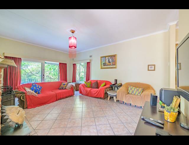4 BEDROOM FREEHOLD FOR SALE IN WESTVILLE